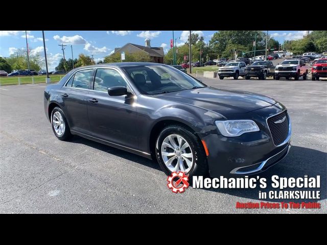 2016 Chrysler 300 Limited