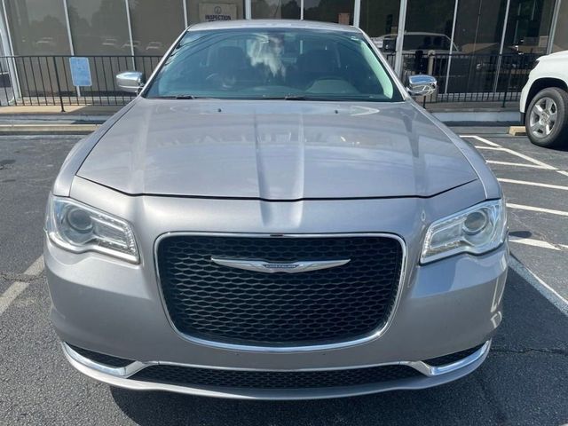 2016 Chrysler 300 Limited