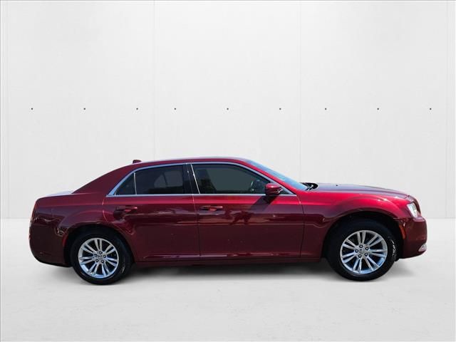 2016 Chrysler 300 Limited