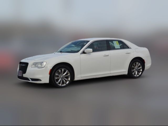 2016 Chrysler 300 Limited