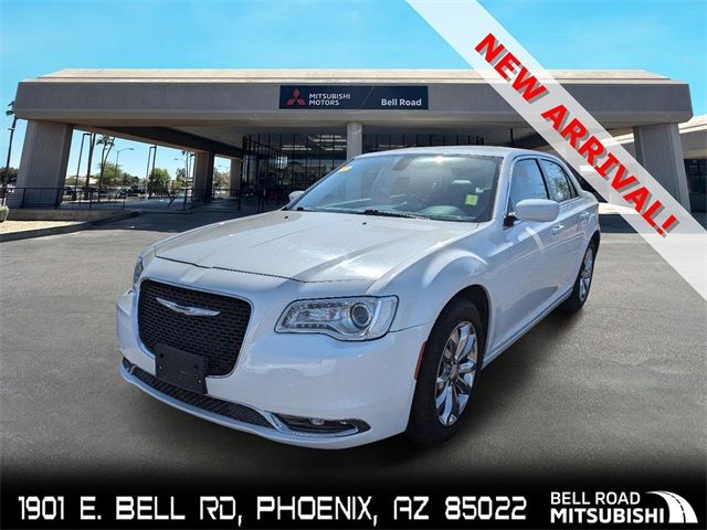 2016 Chrysler 300 Limited