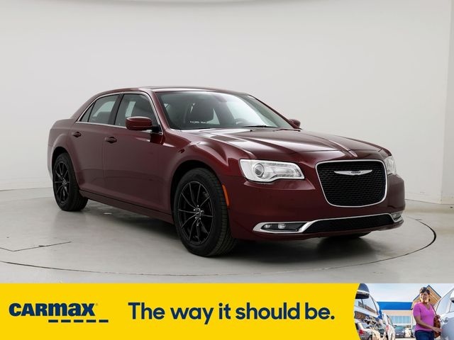 2016 Chrysler 300 Limited