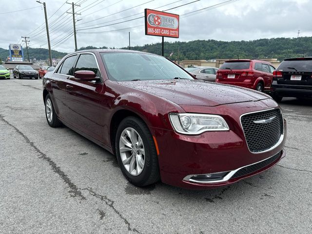 2016 Chrysler 300 Limited