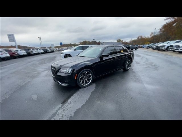 2016 Chrysler 300 300S