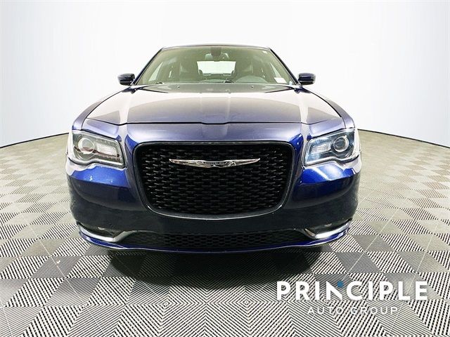 2016 Chrysler 300 300S