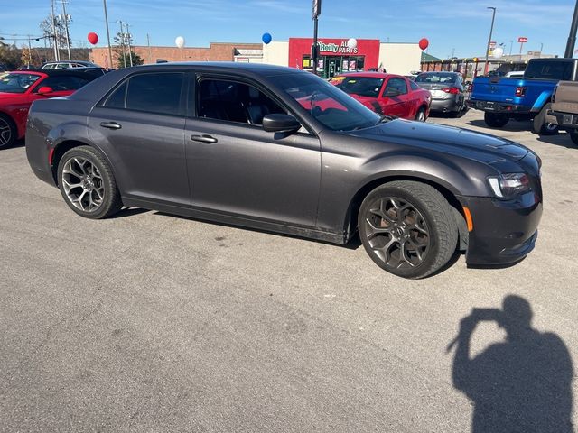 2016 Chrysler 300 300S