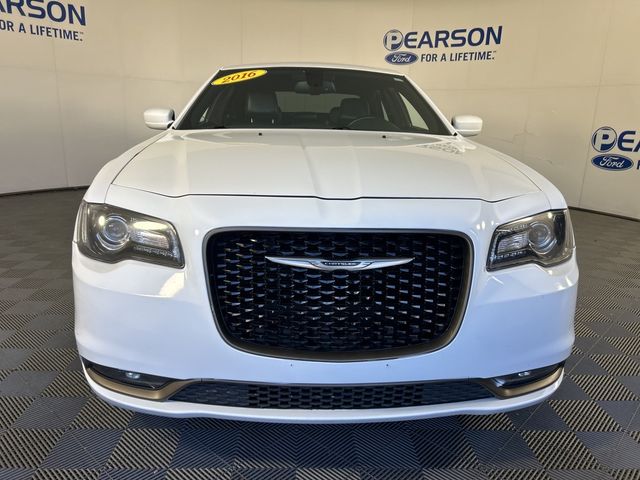 2016 Chrysler 300 300S Alloy Edition