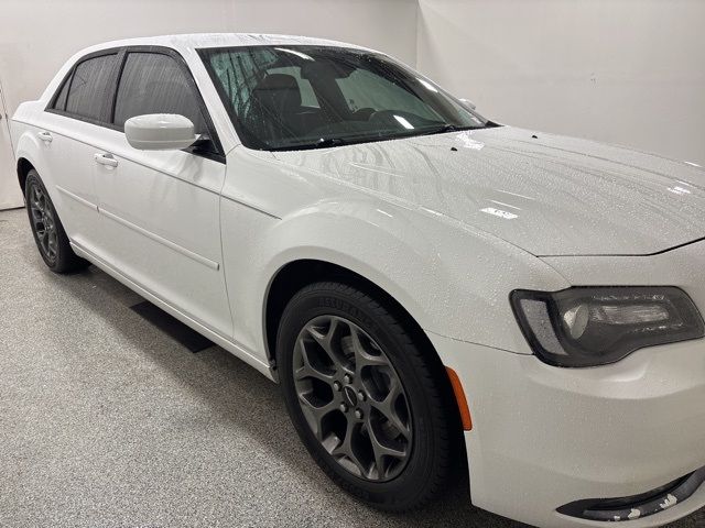 2016 Chrysler 300 300S