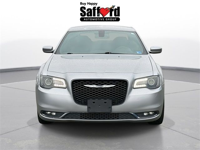 2016 Chrysler 300 300S