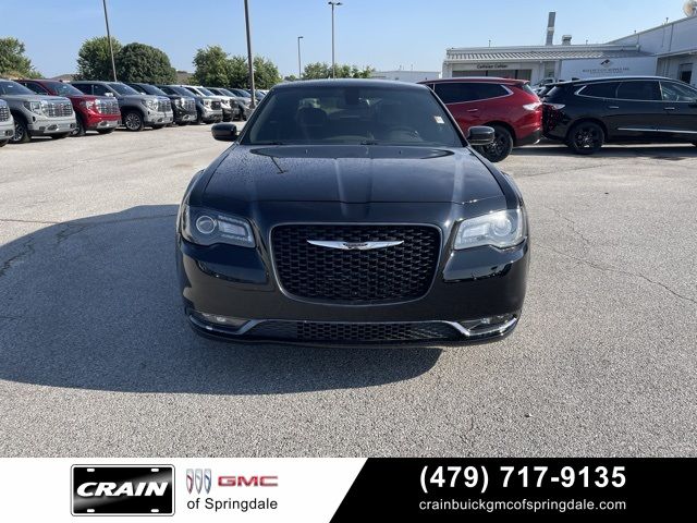 2016 Chrysler 300 300S