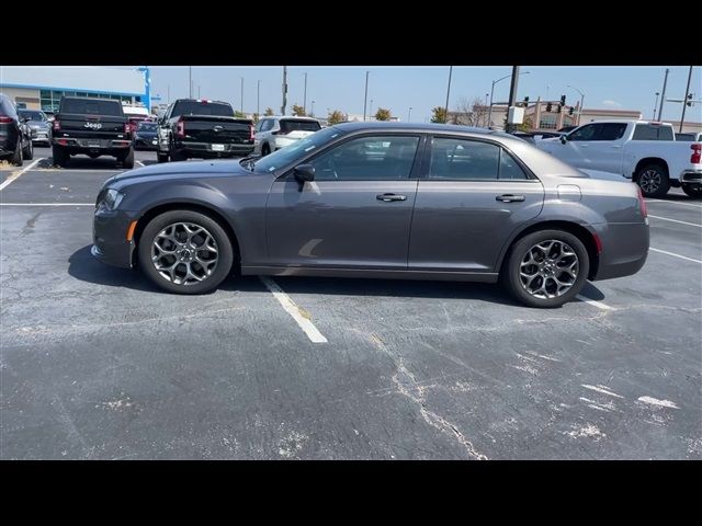 2016 Chrysler 300 300S