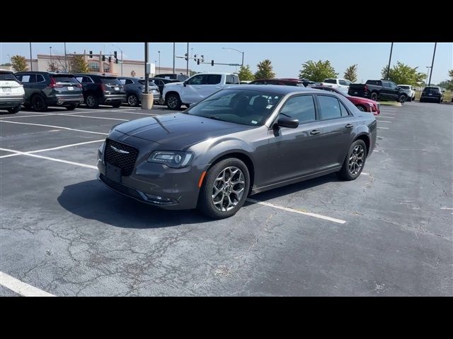 2016 Chrysler 300 300S