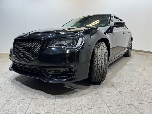 2016 Chrysler 300 300S