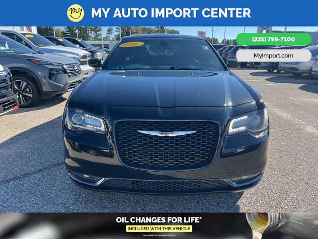 2016 Chrysler 300 300S