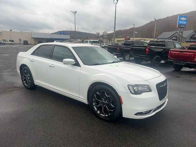 2016 Chrysler 300 300S