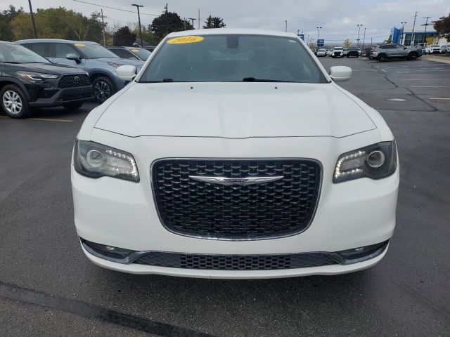 2016 Chrysler 300 300S