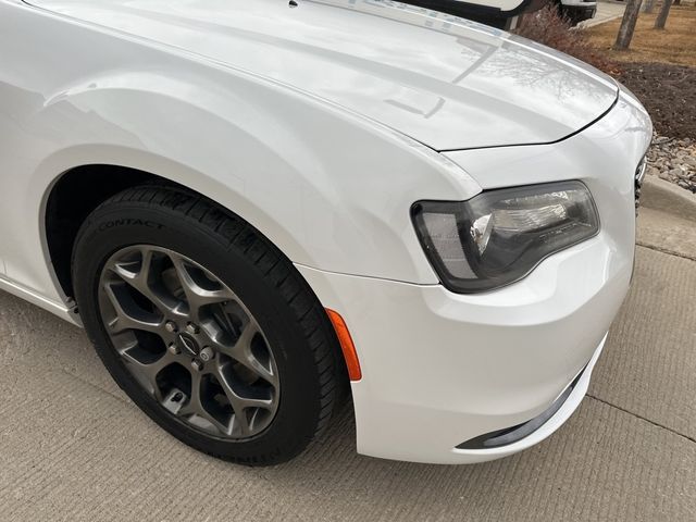 2016 Chrysler 300 300S