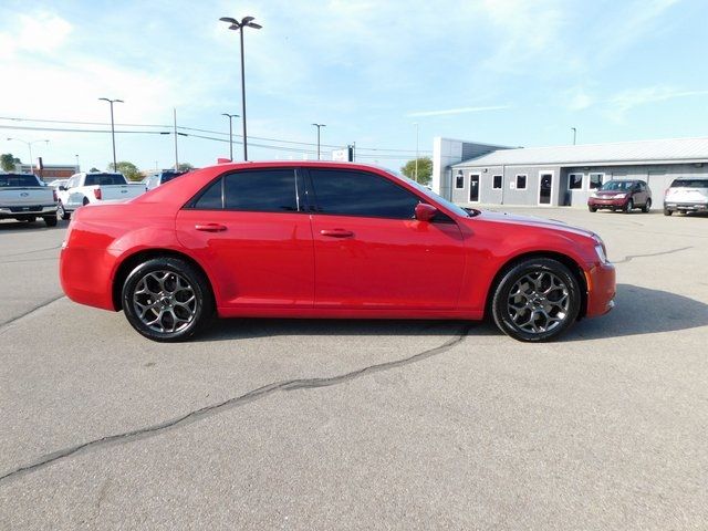 2016 Chrysler 300 300S