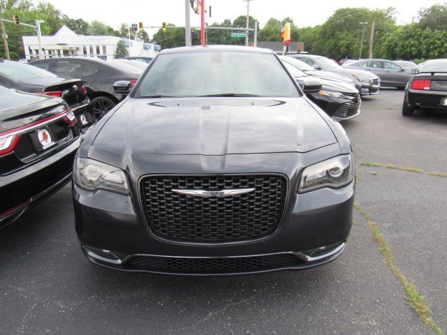 2016 Chrysler 300 300S