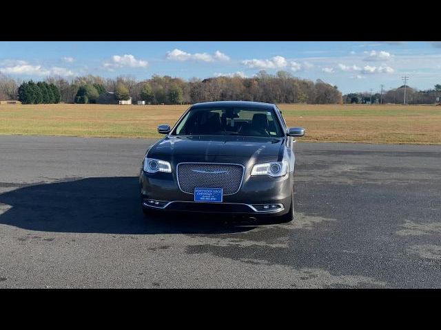 2016 Chrysler 300 300C