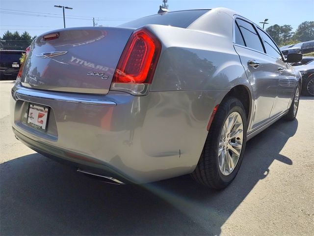 2016 Chrysler 300 300C