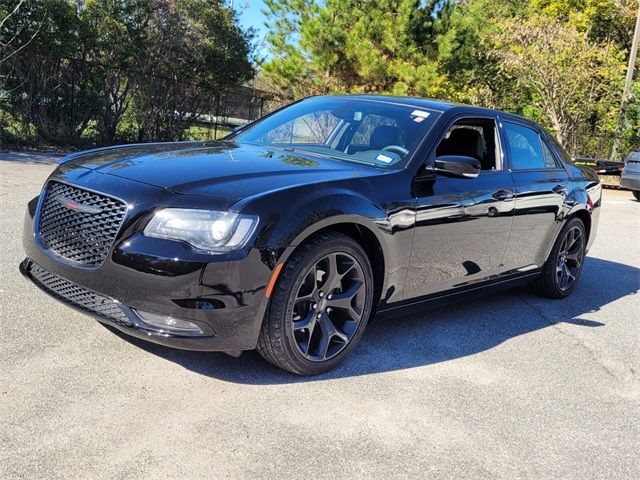 2016 Chrysler 300 300C