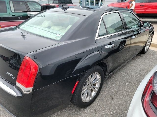 2016 Chrysler 300 300C