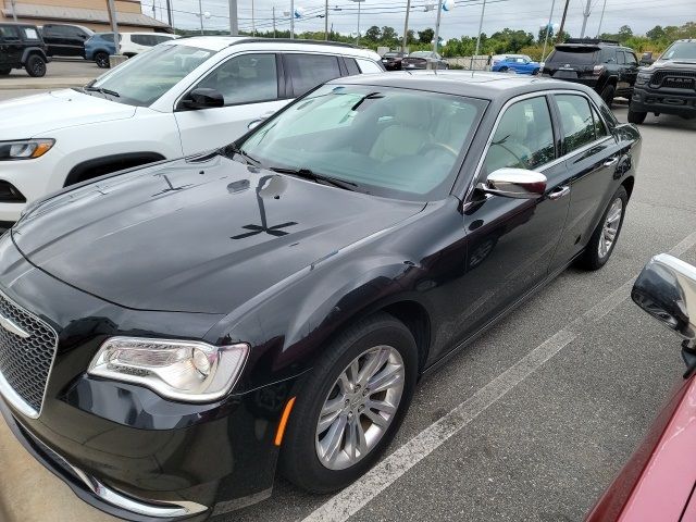 2016 Chrysler 300 300C