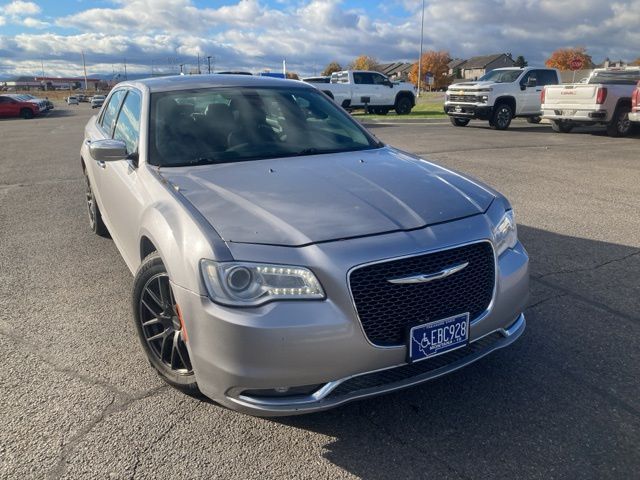 2016 Chrysler 300 300C