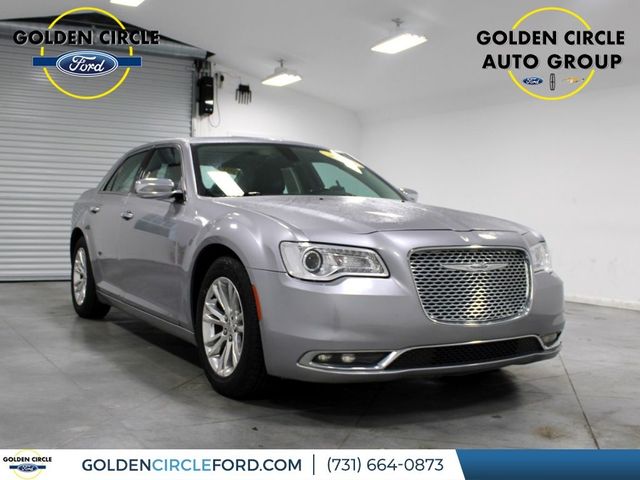 2016 Chrysler 300 300C