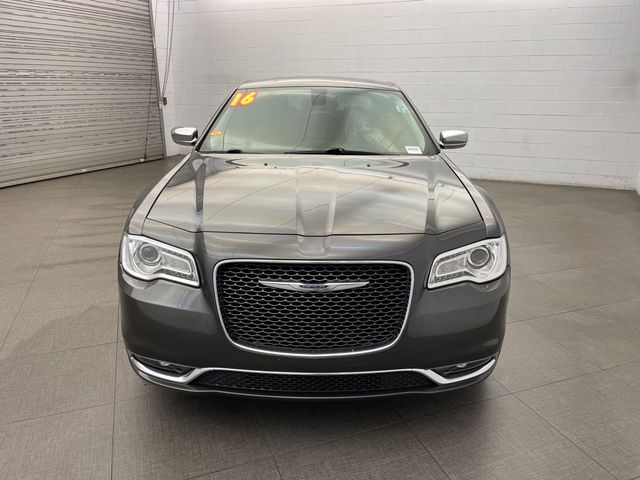 2016 Chrysler 300 300C