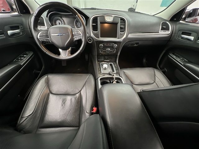 2016 Chrysler 300 300C