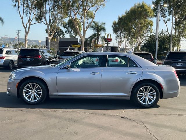 2016 Chrysler 300 300C