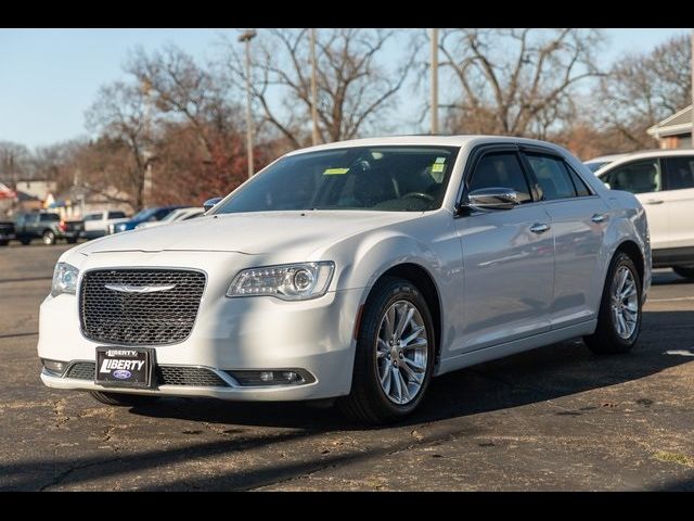 2016 Chrysler 300 300C