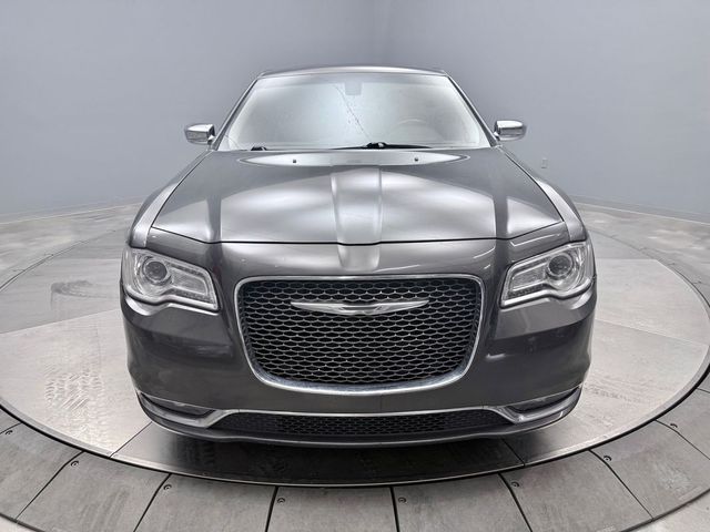 2016 Chrysler 300 300C