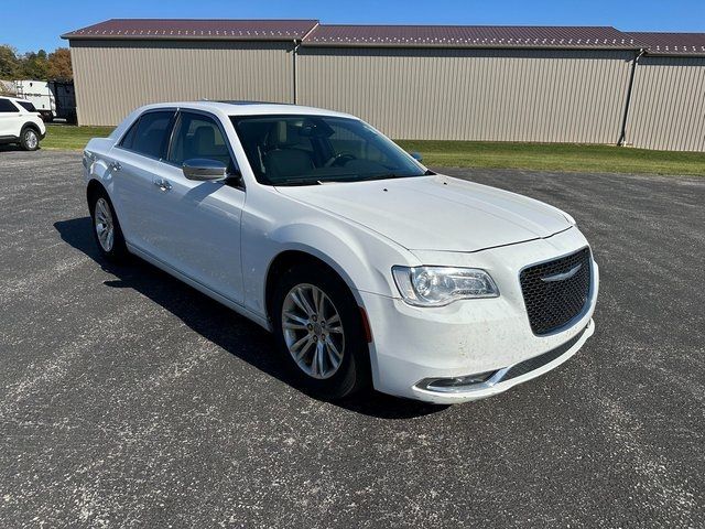 2016 Chrysler 300 300C