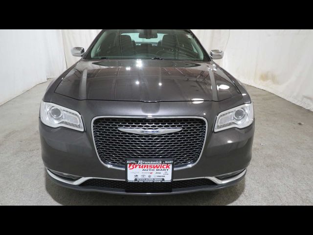 2016 Chrysler 300 300C