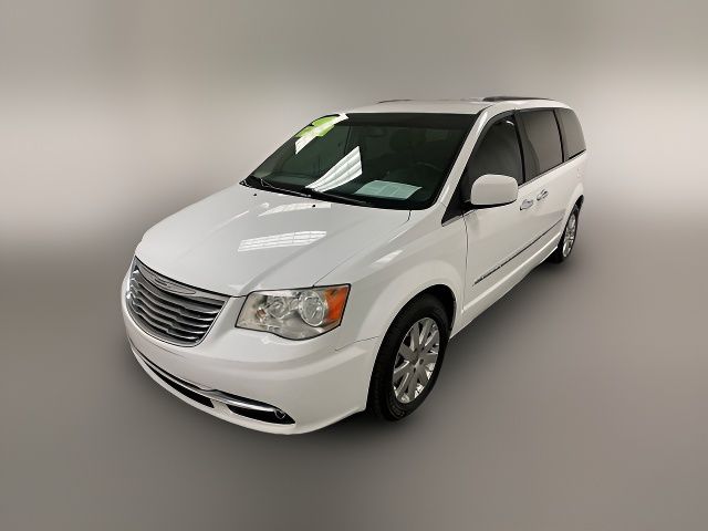 2016 Chrysler Town & Country Touring