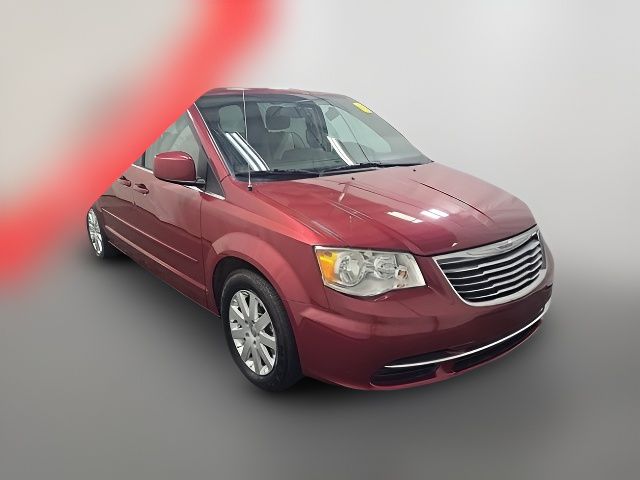 2016 Chrysler Town & Country LX