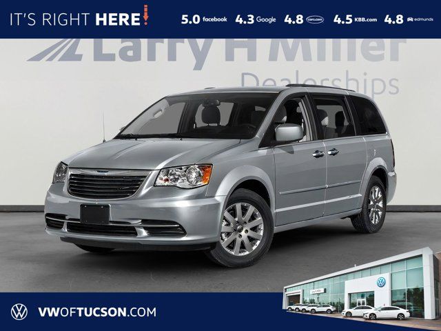 2016 Chrysler Town & Country Touring