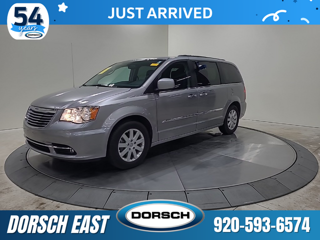 2016 Chrysler Town & Country Touring