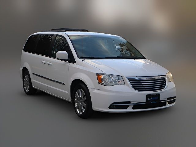 2016 Chrysler Town & Country Touring