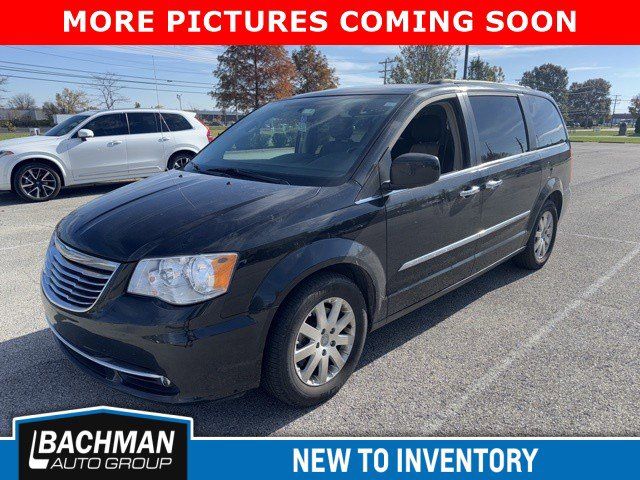 2016 Chrysler Town & Country Touring