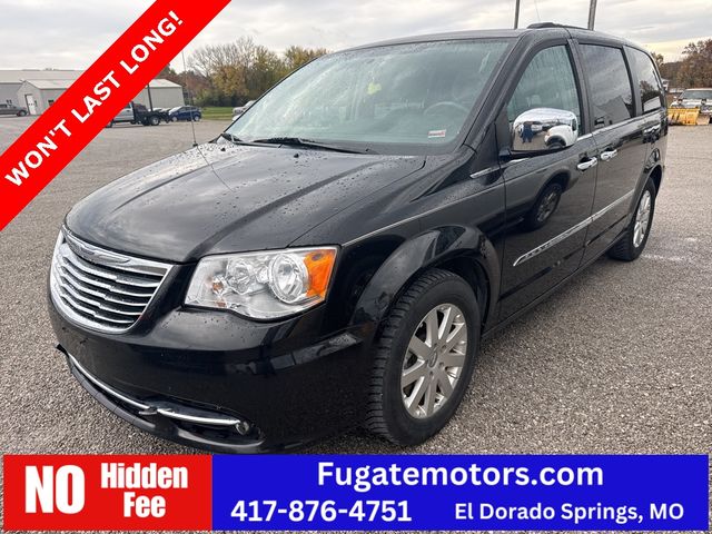 2016 Chrysler Town & Country Touring