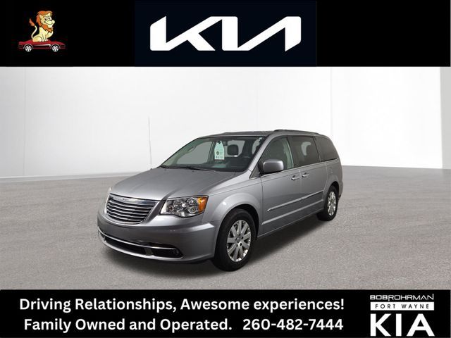 2016 Chrysler Town & Country Touring