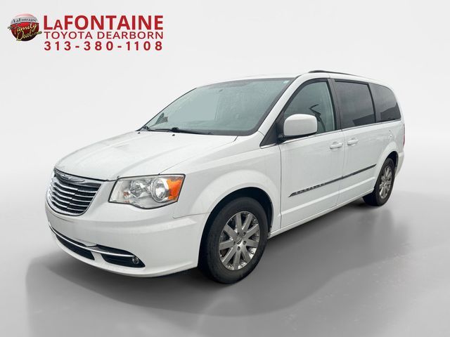 2016 Chrysler Town & Country Touring