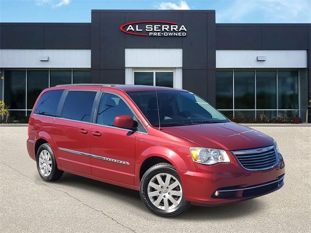 2016 Chrysler Town & Country Touring