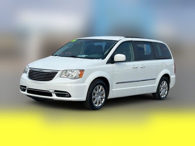 2016 Chrysler Town & Country Touring