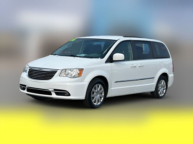 2016 Chrysler Town & Country Touring