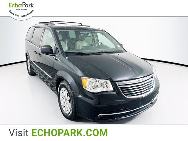 2016 Chrysler Town & Country Touring